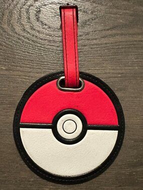 Pokémon Poké Ball Leather Luggage Tag/ Bag Charm – Official Licensed Merchandise